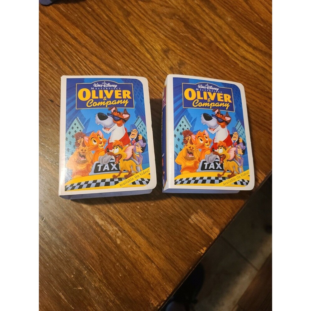 Oliver and Company 1996 McDonald's Happy Meal Toy Walt Disney's Lot of 2